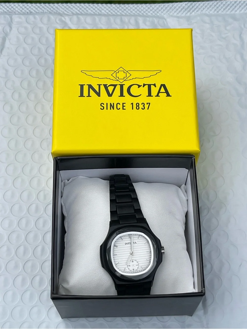 Invicta Celestial Linura Women's Watch - 34.8mm, Black